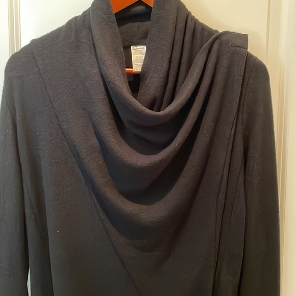Splendid NWT Black Sweater - Picture 2 of 12
